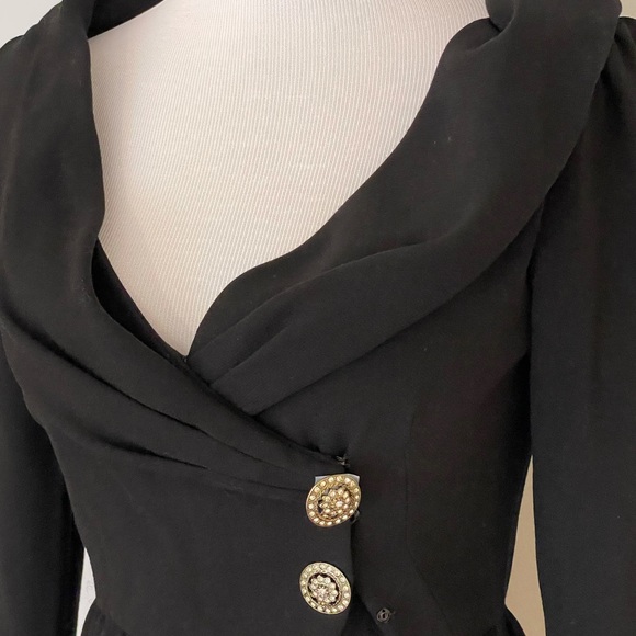 Meet your Posher, Stephanie - Picture 2 of 10